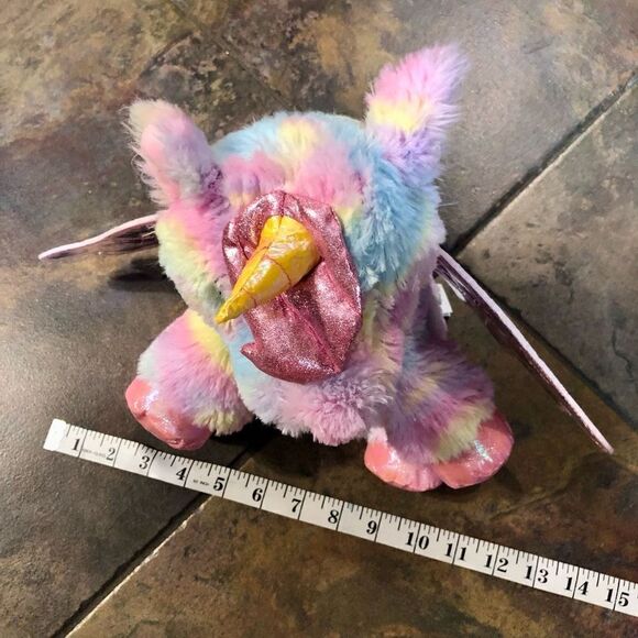 Barbie Dreamtopia Unicorn Interactive Lighted Horn with Sounds - Picture 3 of 12